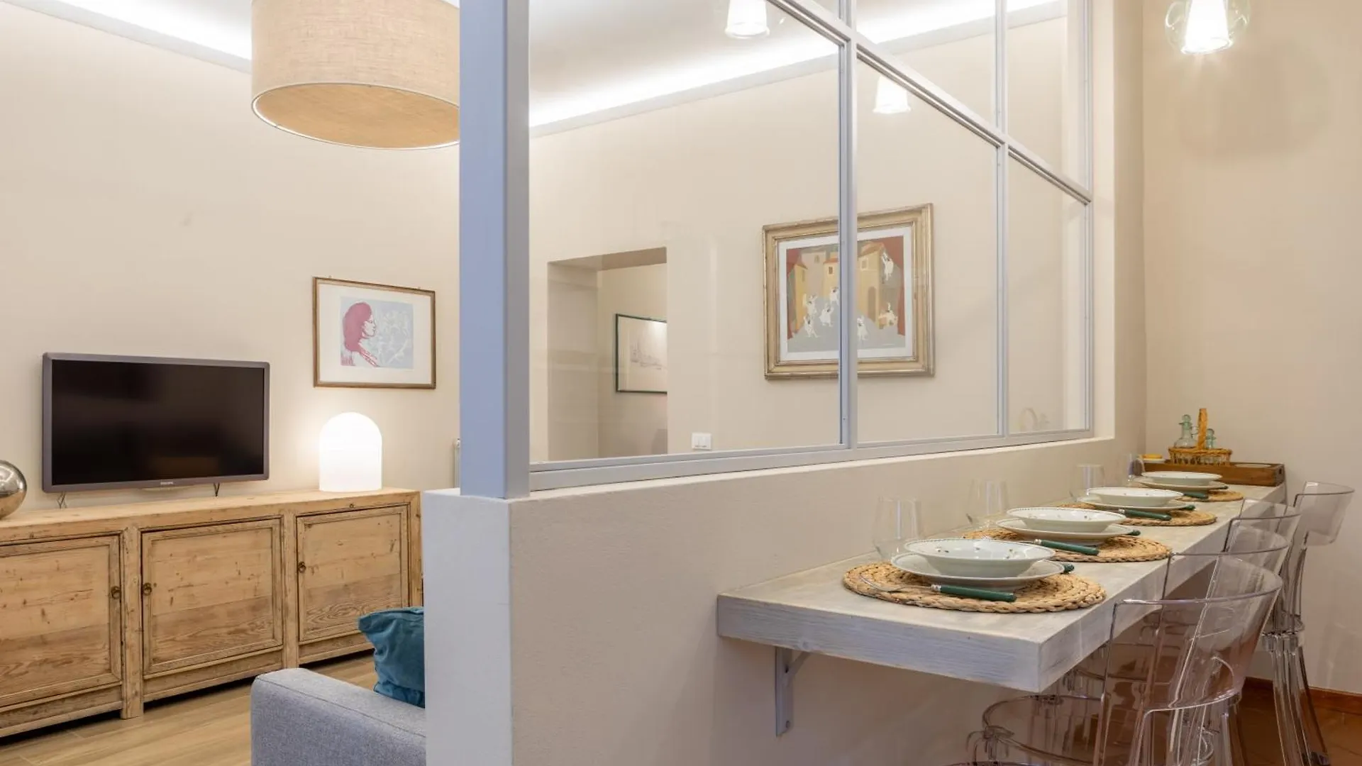 Sant'Ambrogio Elegant Apartment Florence